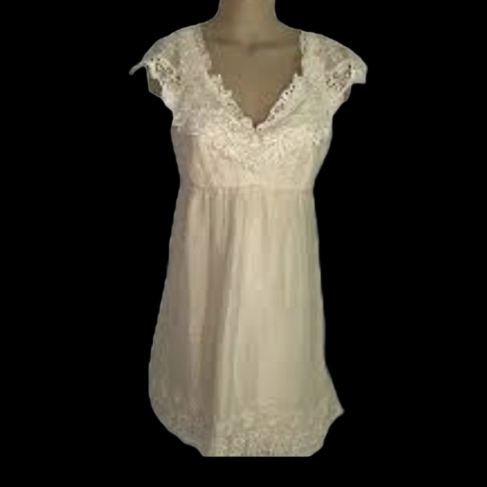 BCBGMaxAzria Cream Lace Midi Dress
